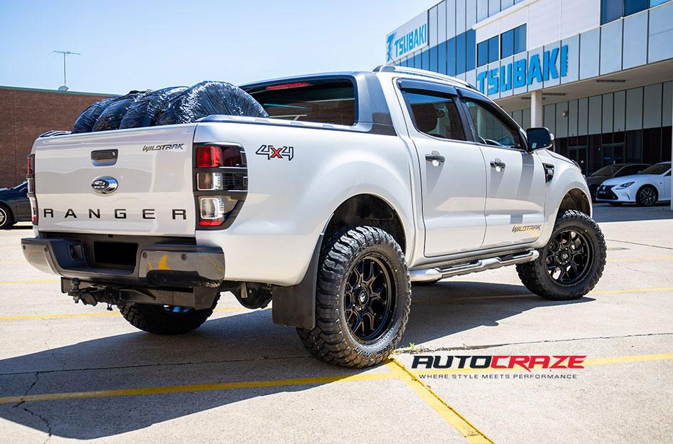 FORD-RANGER-TECH-MATTE-BLACK